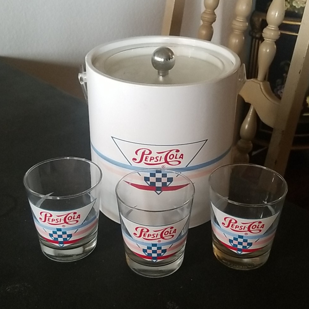 Vintage PEPSI COLA ice bucket and 3 tmblr glasses.